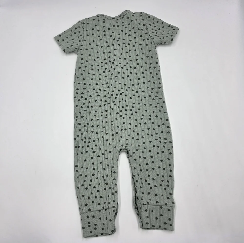 Kate Quinn baby ribbed henley romper size  6-12 months